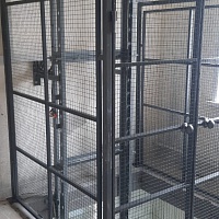 Грузовой подъёмник пчёлка ПГ-К 250 с внешним этажным ограждением, 250 кг, Екатеринбург